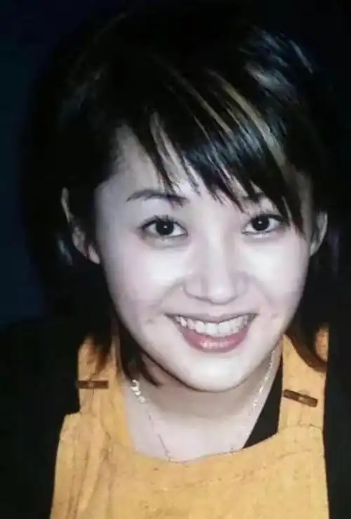 许晴最近在自己的社交网站上发布了一系列漂亮的照片.