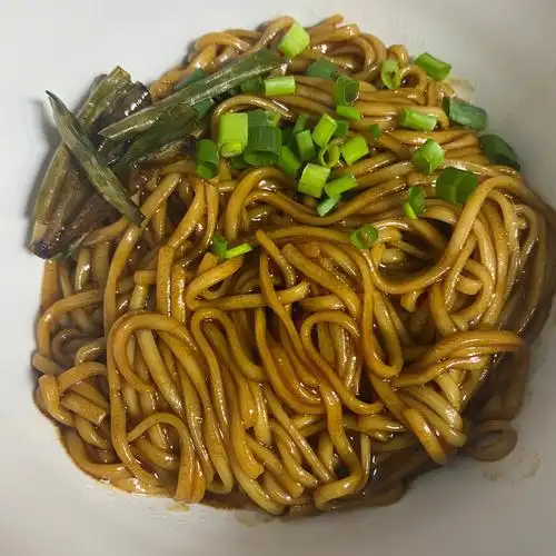 简单又好吃的葱油拌面