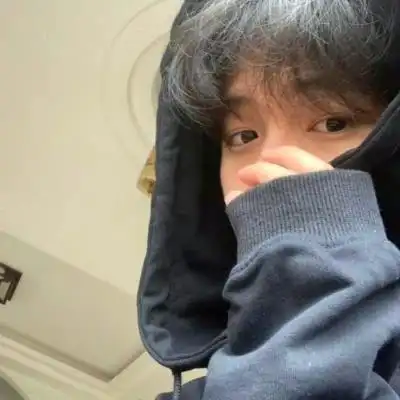 真人男生超酷帅气头像图片