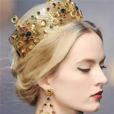 女王的图片头像图片可爱_微信头像_头像之家