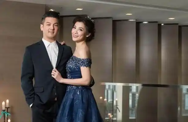 当年贾静雯和孙志浩离婚时,两个人真实的婚姻生活逐渐浮出水面,孙志浩