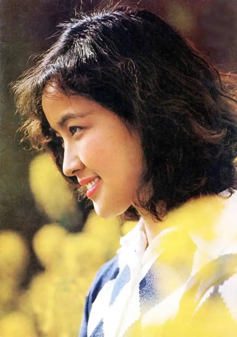 《小花》:当年唐国强,陈冲的颜值,不知碾压多少现在的小鲜肉