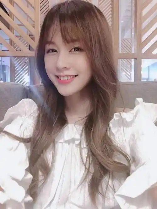 王思聪17任女友,雪梨当总裁,张予曦最美,其中一位是"狗保姆"