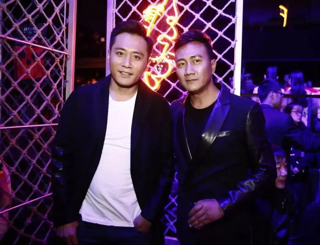 曾是兄弟,却时隔16年才敢见面,胡军刘烨深深的电影情