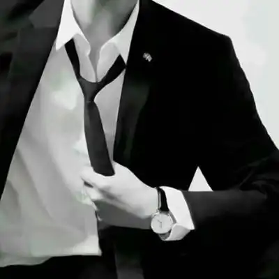 人微信头像 相关标签 霸气图片真人霸气超拽成熟房产经纪人正装西装