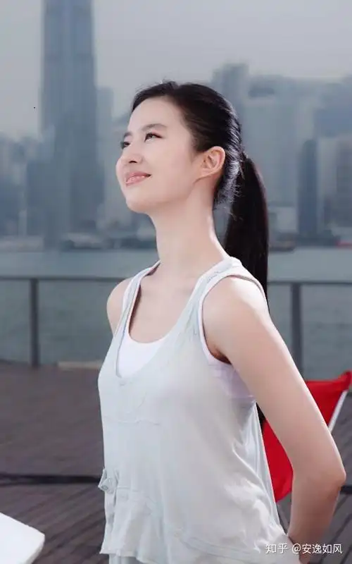 为什么较多人都认为刘亦菲是绝世美颜?