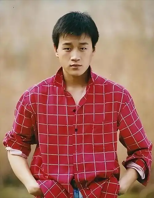 回顾佟大为父亲成植物人教会我责任与担当从小做家庭脊梁