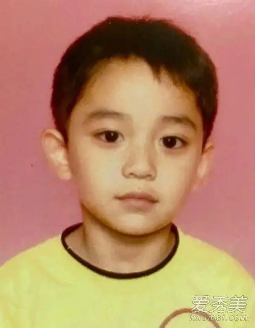 lucas黄旭熙出道前后照片对比 童年照曝光