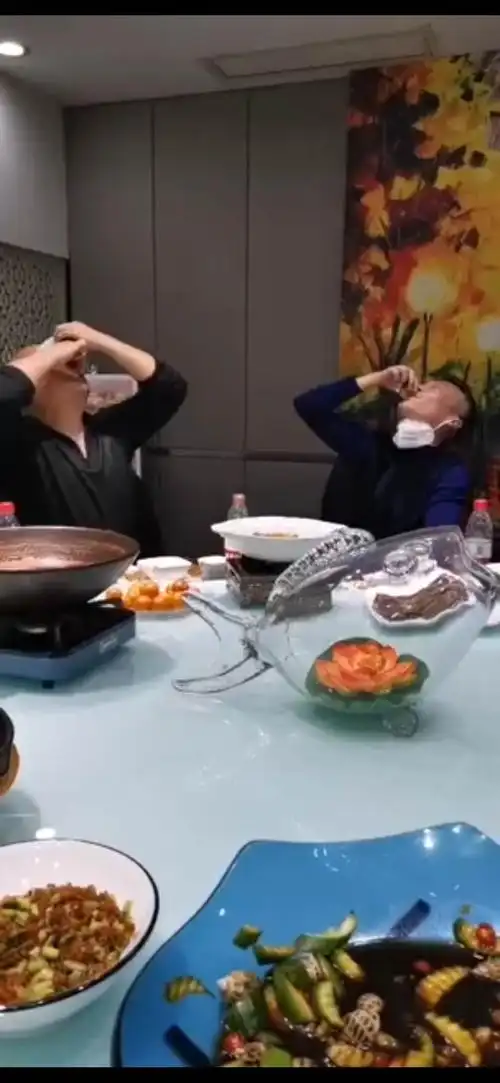 第三节,开喝!一饮而尽,酣畅淋漓