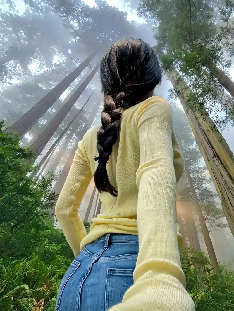 姐妹们下次这么拍,背影杀,绝绝子! #拍照姿势 #背影 #图 - 抖音