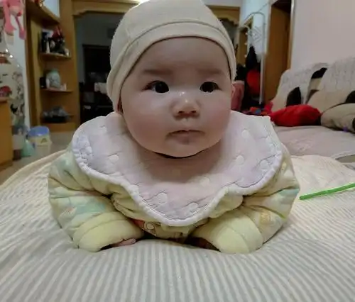 可爱稚嫩的婴儿 - 美篇