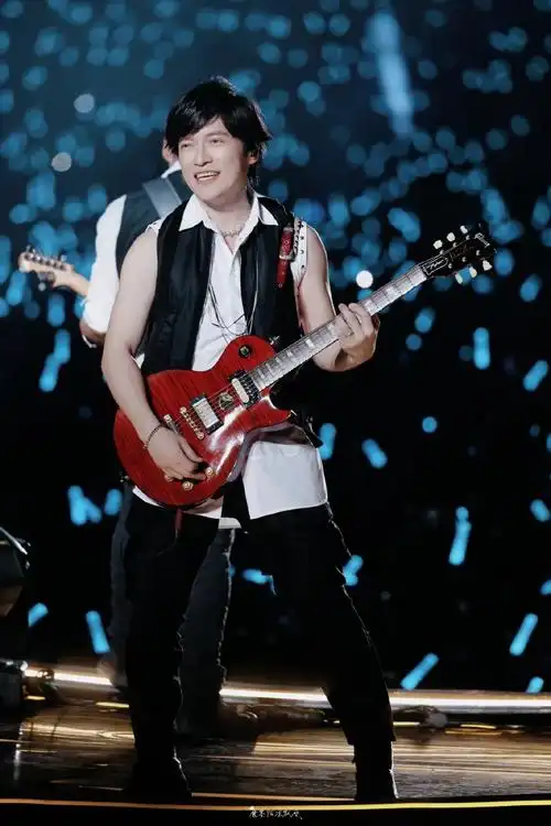 温尚翊超话949915#五月天广州演唱会#20231012 五月天诺亚方舟