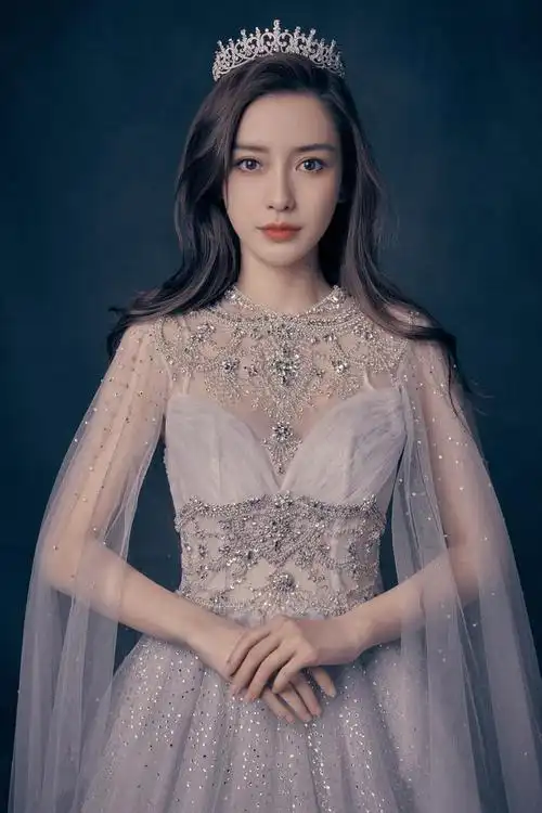 原创杨颖的新造型太惊艳,身穿粉色冰淇淋公主裙,宛如仙女下凡