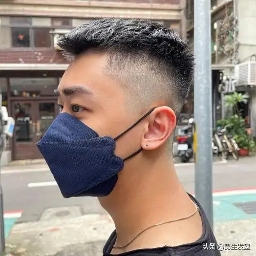 2022最火5款发型男短发推荐