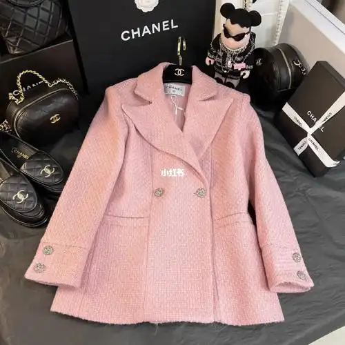 哪个女孩能抵抗呢~#chanel  #chanel22b  #粉色少女心  #香奈儿外套
