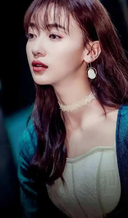 吴谨言个人资料简介