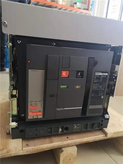 首页上饶施耐德智能型框架断路器代理商