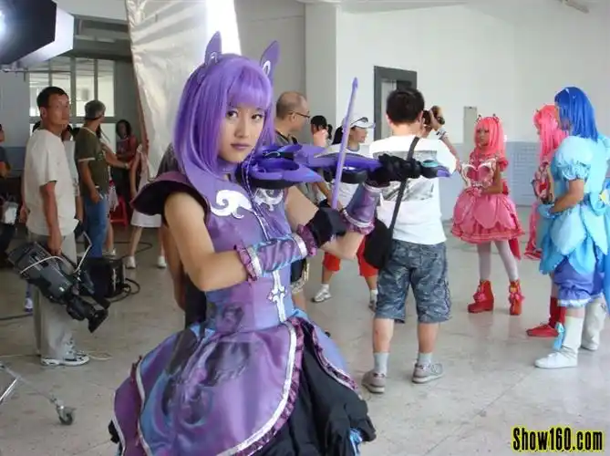 点击查看下一张 上传:刘美含 照片名:52集《巴啦啦小魔仙》 说明:无