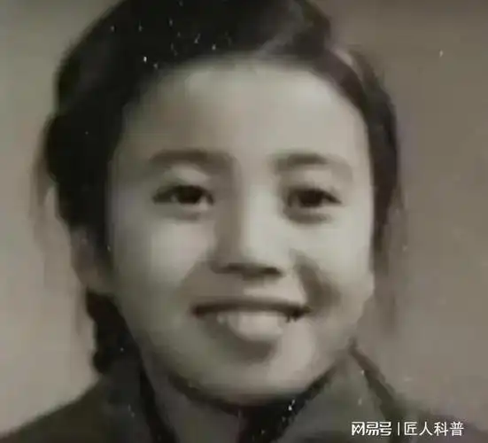 丁嘉丽未婚先孕4次堕胎婚内出轨与孙红雷姐弟恋被唾弃