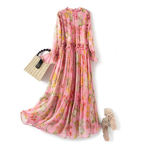 2021年新款真丝连衣裙春夏宽松大牌粉色印花减龄连衣裙