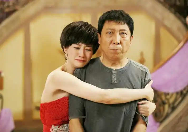 那还要数2013年的《大丈夫》,2014年的《红高粱》和2015年的《虎妈猫