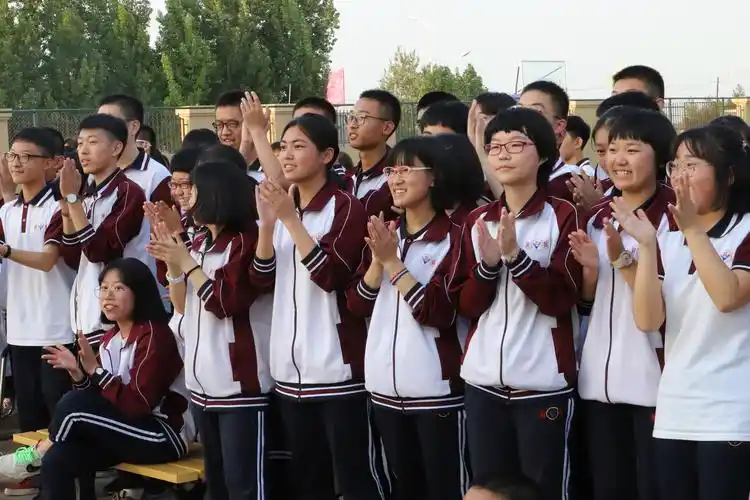 精英中学邢台校区成功举办3v3篮球对抗赛