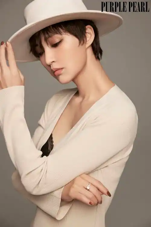 张歆艺新写真秀曼妙身姿 网友惊呼"逆生长"_观众_电影节_匹夫