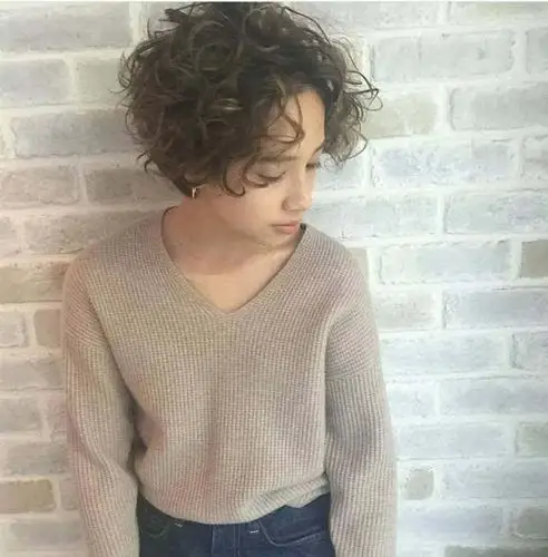 短发爆炸头-释放你的个性