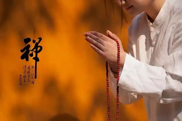 在家修行和出家修行一样吗?