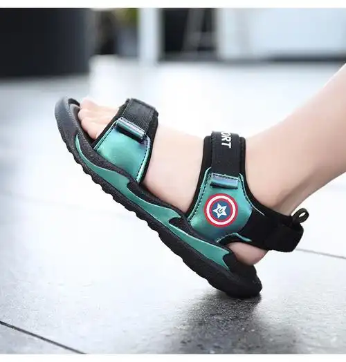 比心鸭夏日男童星星露趾凉鞋夏季男童轻便平跟沙滩学生休闲凉鞋 bxh