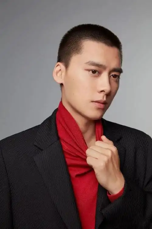 寸头造型,肖战陈伟霆很野,最后一位却像是犯了罪|发型|短发|脸型_网易