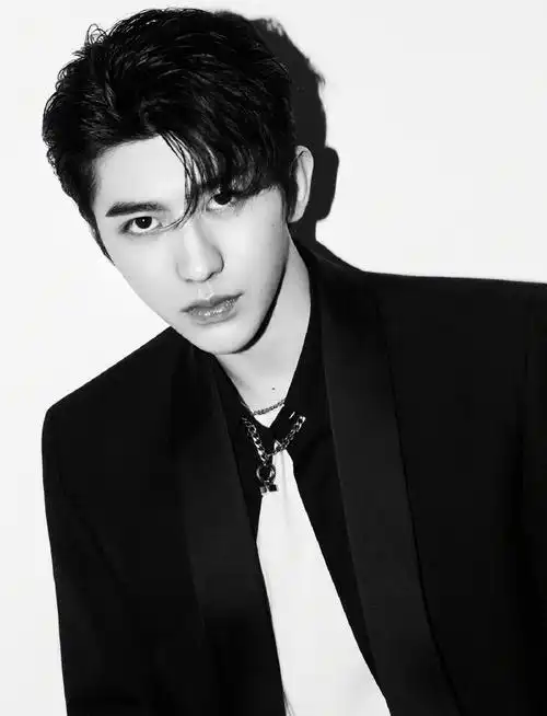 谁能想到2021都快结束了还能看到青2时期蔡pd的新图!