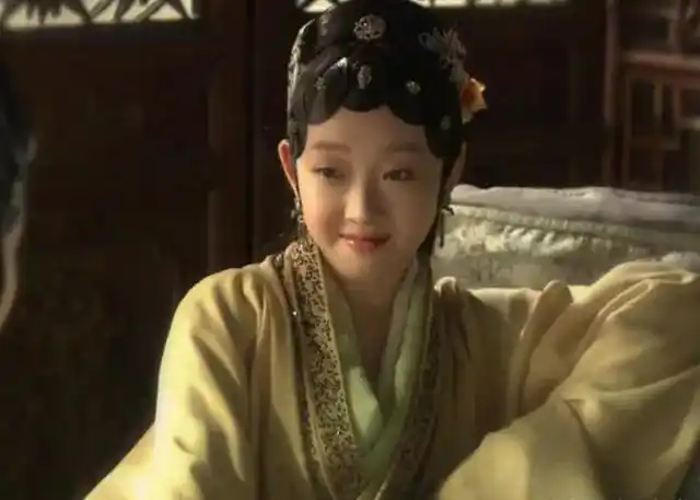 志明》;2月,与陈学冬,桂纶镁合作出演彭顺执导的剧情片《猜猜我是谁》