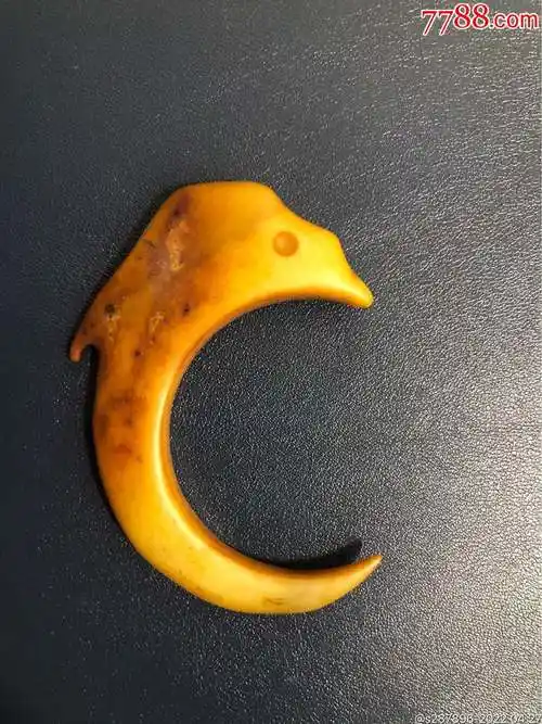 高古玉骆越文化广西出水石玉器c勾型玉龙