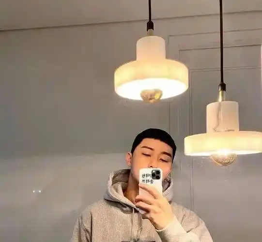 韩式栗子头发型,帅气清爽的短发,简单自然好打理_脸型_男生_技术