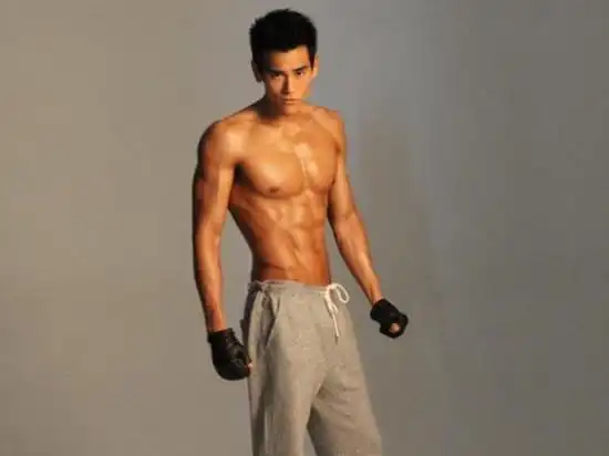 彭于晏的人鱼线,你也可以拥有,几个小动作轻松搞定!