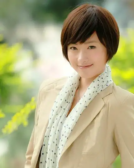 求万茜娃娃头的照片