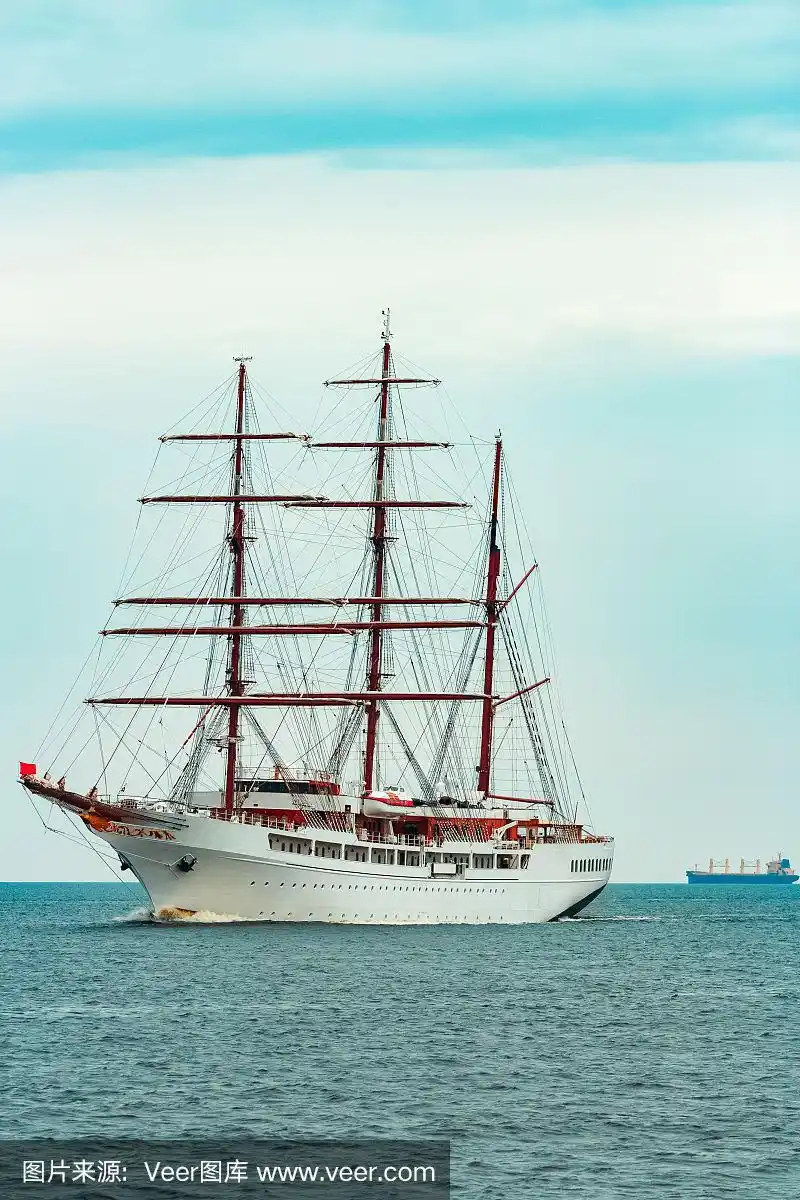 三桅帆船