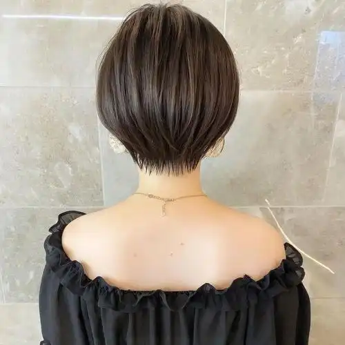 女士短发就剪这4种想不美都难喜欢别忘了收藏