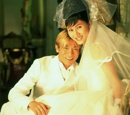 天王刘德华妻子朱丽倩婚纱照美极了难怪一直不公开