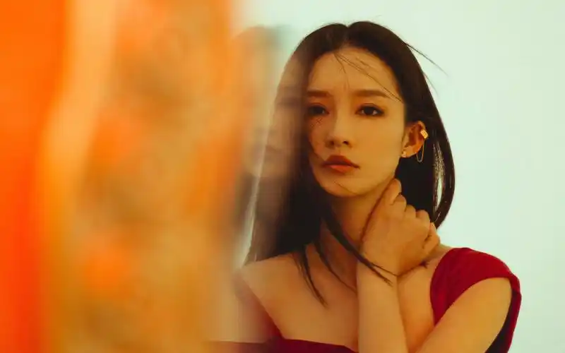 首页 桌面壁纸 李沁性感礼服写真高清壁纸上一张下一张查看原图