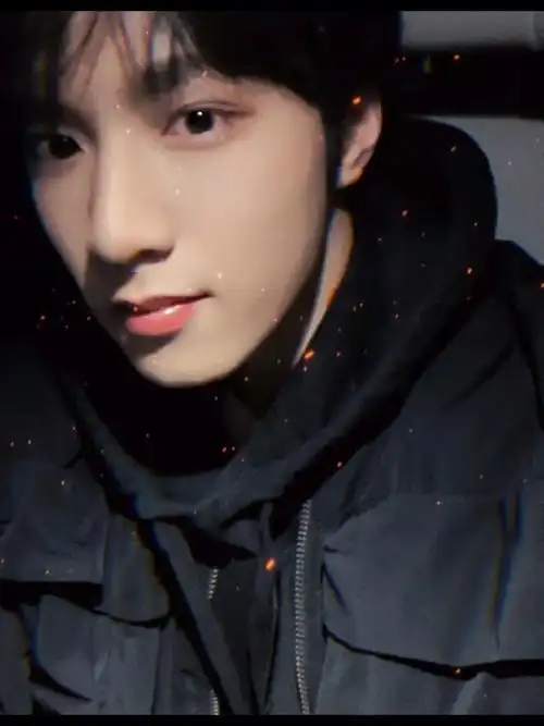 今天也爱小文#刘耀文  #时代少年团刘耀文  #刘耀文壁纸  #tnt时代