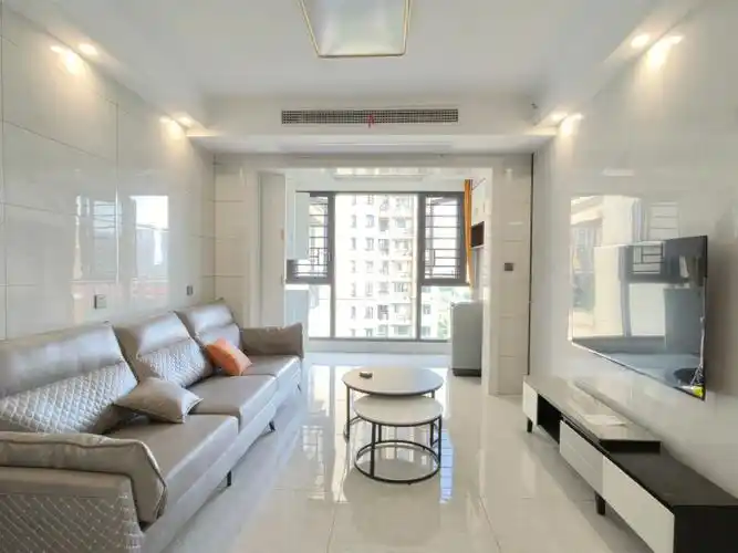 湘江世纪城,方圆荟,润和国际广场[烟花r]户型:三室两厅一厨一卫[烟花r