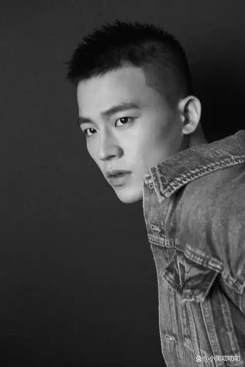 《快乐男声》欧豪和冠军华晨宇比输在哪?身世还是实力?