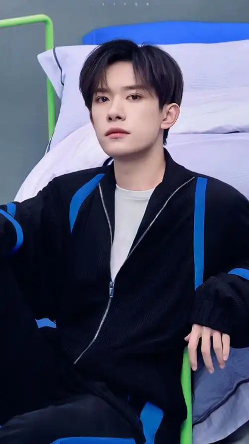 罗莱家纺品牌代言人易烊千玺