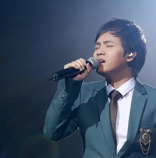 图红尘情歌郑源歌词唯美动人男神独特嗓音让人欲罢不能