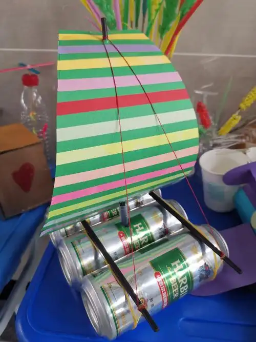 金源小学垃圾分类系列活动——变废为宝小制作