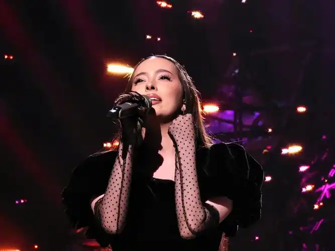 《歌手2024》:八竿子打不着的歌曲,真的能够一决高下吗?|编辑部聊天室