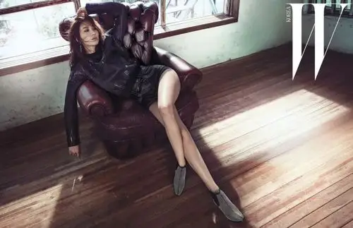 赏色神奇动物2纳吉尼演员金秀贤高清大图