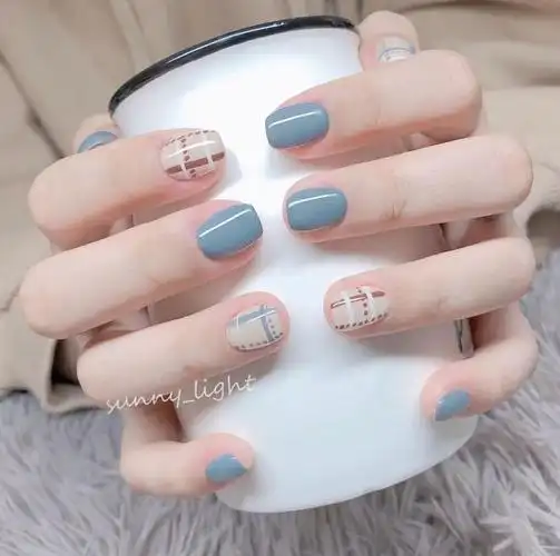 超级适合春夏的彩色系美甲参考合集